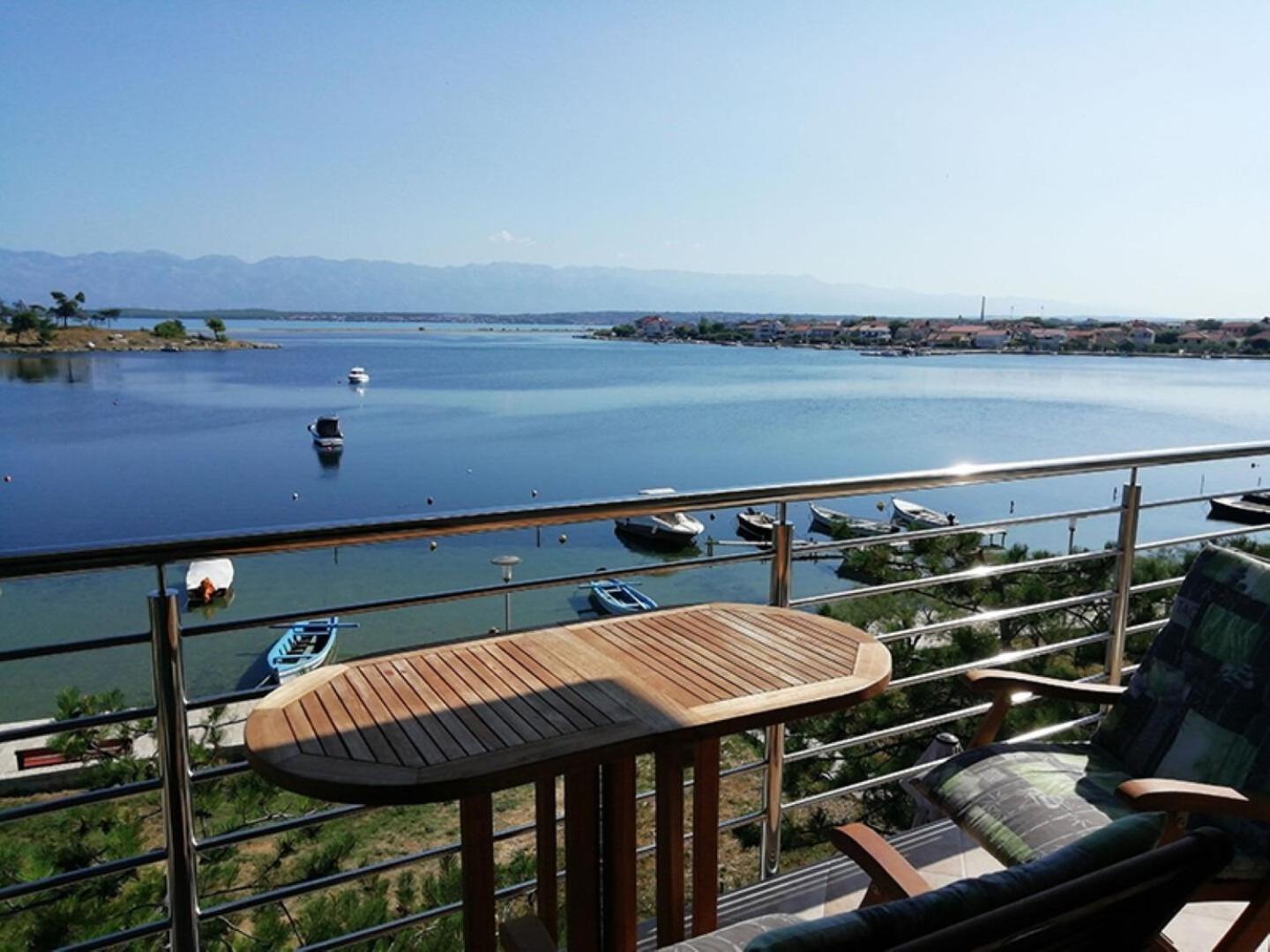 Apartments Ljilja นิน ภายนอก รูปภาพ
