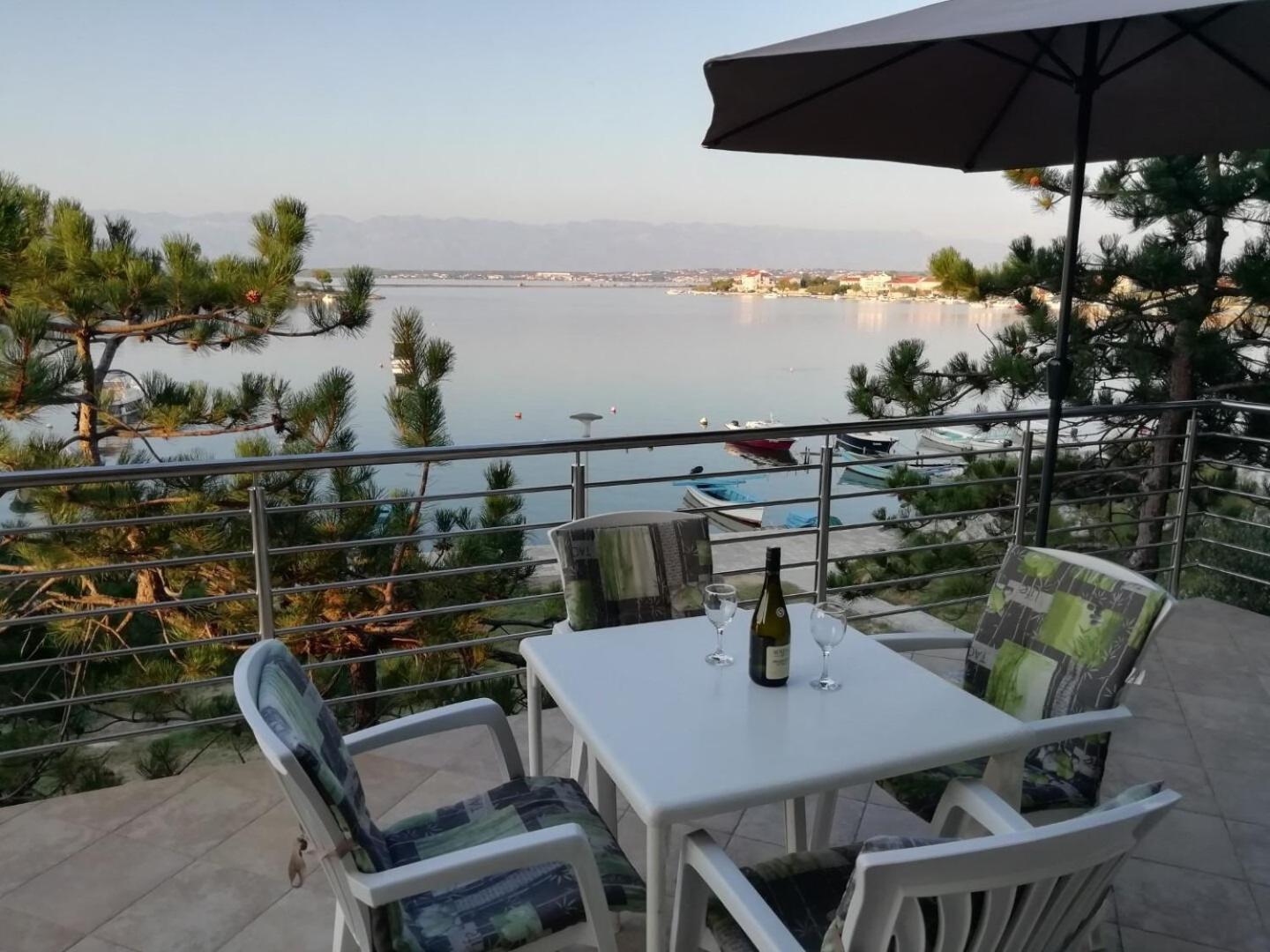 Apartments Ljilja นิน ภายนอก รูปภาพ